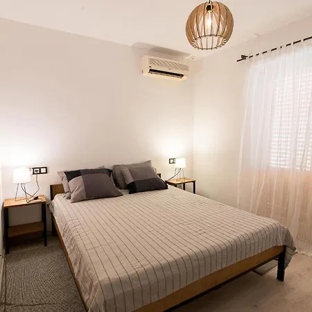 Holiday home In With Wi-fi
